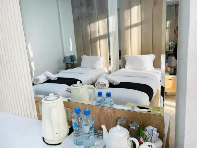 Aram Baland Hotel 第 10 张照片（共 10 张）