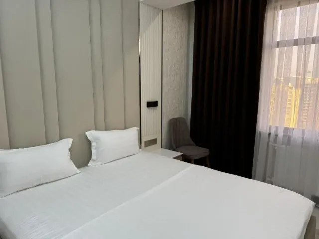 Aram Baland Hotel 第 4 张照片（共 10 张）