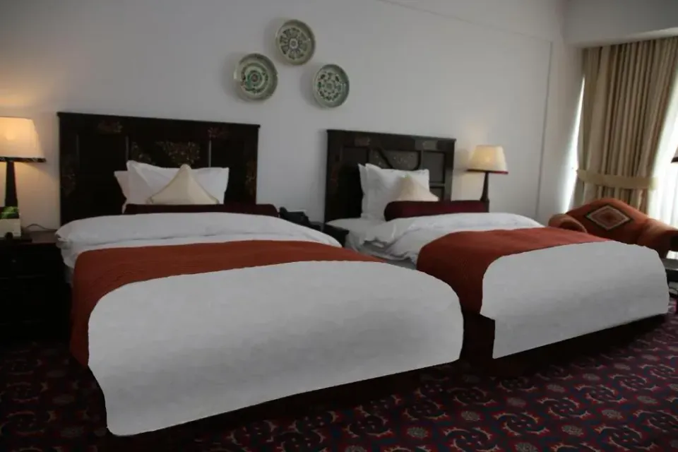Dushanbe Serena Hotel 第 1 张照片（共 10 张）